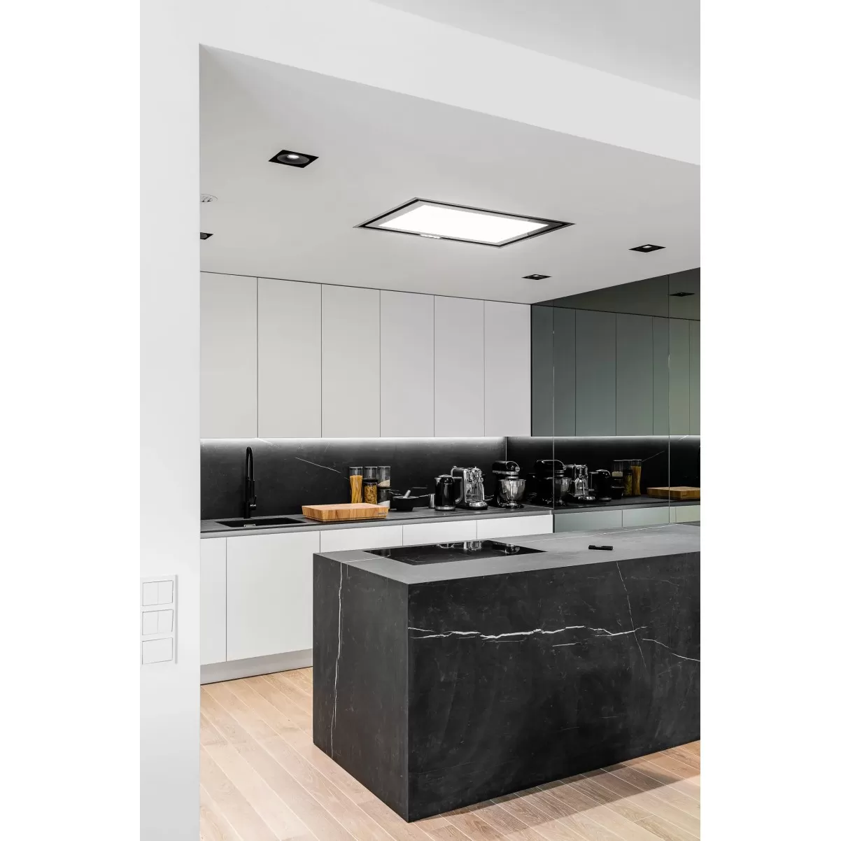 Kattoliesituuletin valkoinen lineaarinen LED-valaistus|Swedluxury DREAM|Design Line